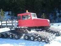 2005_0129snowcat0007.JPG