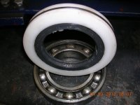 Front Sprocket seals Muskeg 003.jpg