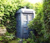 tardis_shed.jpg