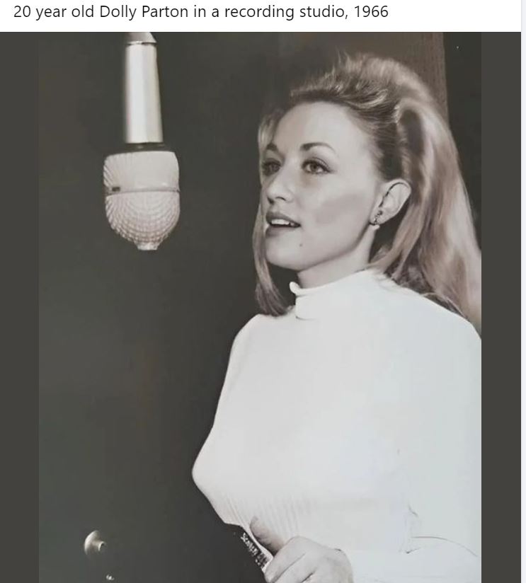 WhoAmI_196_dollyParton.JPG