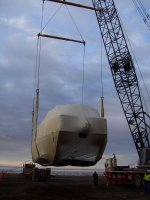 Lifting clear of the trailer.JPG