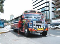 bus_in_panama.jpg