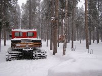 Snow Cat Parking 04-12-07.JPG