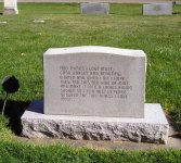 KYheadstone_duke.jpg