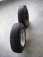 Wide and Narrow Wheels.JPG